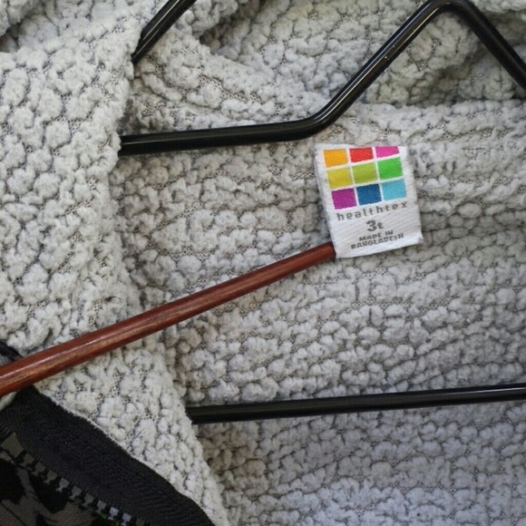 🎁 Skull hoodie - Picture 5 of 6